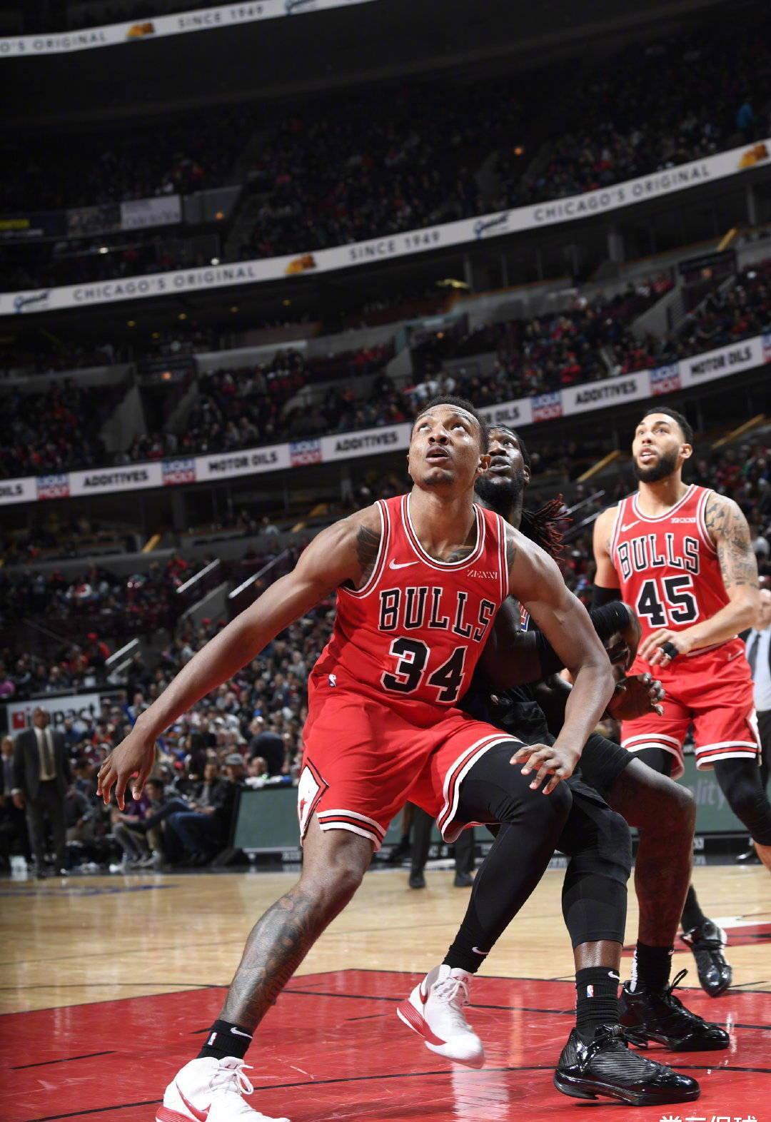 赛季中的更 赛季中的更