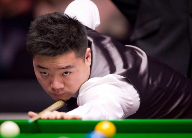 颁奖台摘得 颁奖台摘得