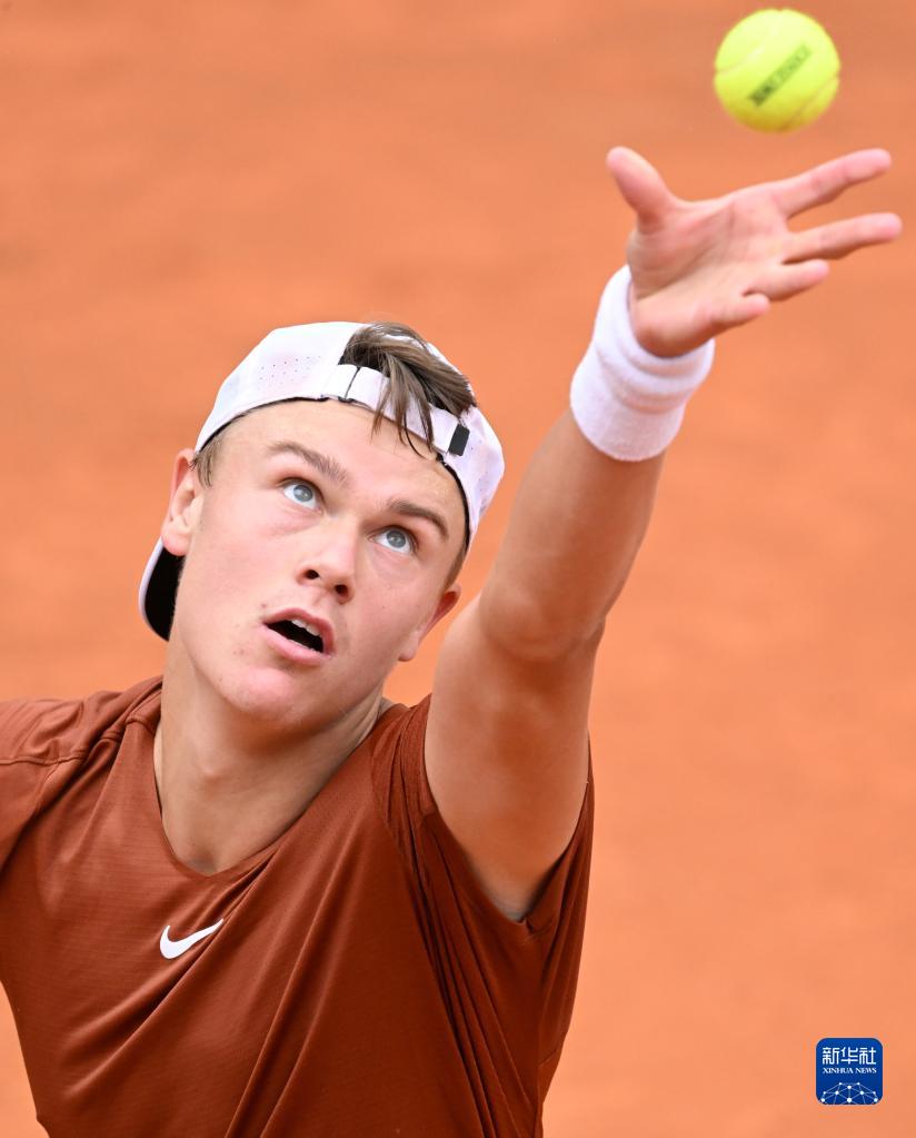 而功亏一篑 而功亏一篑