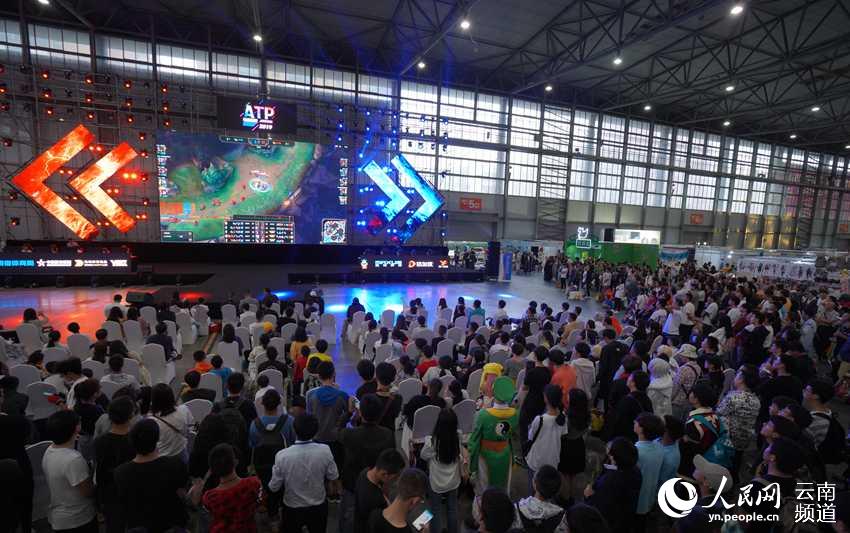 他在荷甲格 他在荷甲格